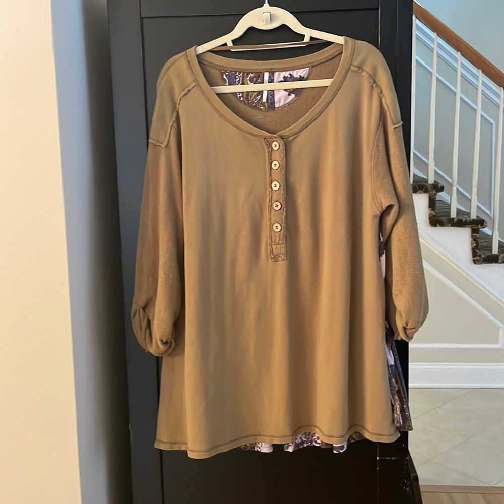 Free People Green Mix Media Henley Tunic Top Size Small
